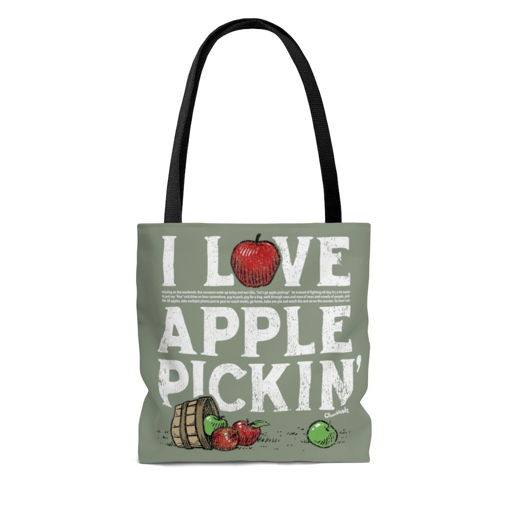 I have been loving the big tote bags and this one has out done all